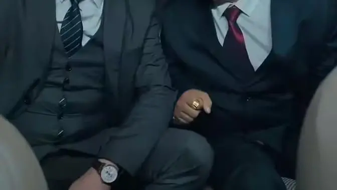 《至尊》：赌王背后的刀光剑影，恩怨情仇交织的宿命史诗！揭秘90年代港片巅峰！